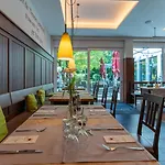 Parkhotel Hotel 3*