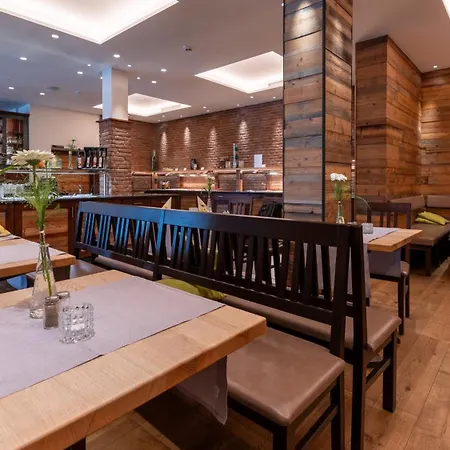 מלון Parkhotel פולדה